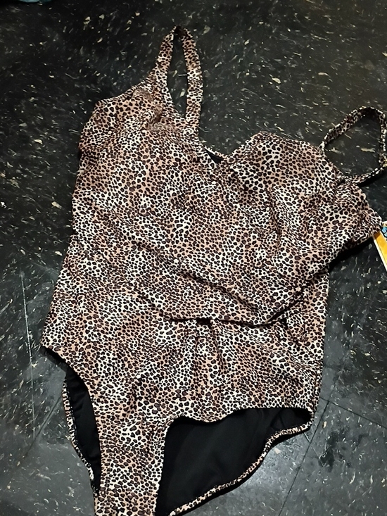 Caribbean sand Other - Brand New Caribbean Leopard-Print One-Piece Swimsuit - Brown and Black-m2
